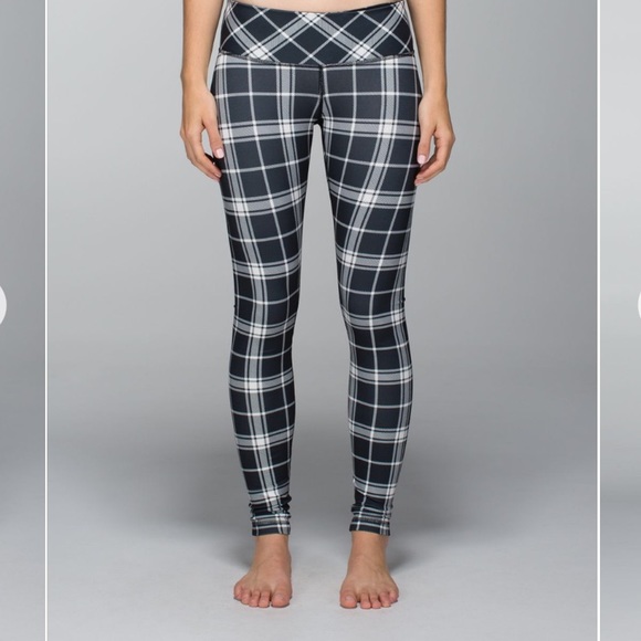 Pants - Lululemon wunder under varsity plaid leggings!